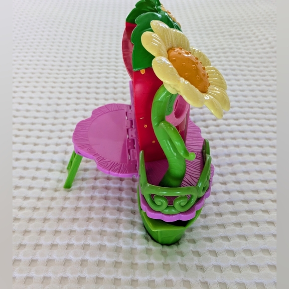 Strawberry Shortcake Berry Bitty Clubhouse Playset Toy 2009 Incomplete - Picture 7 of 10